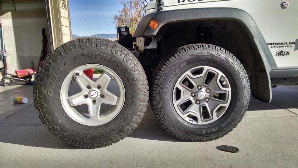 305/70/17 with spacers and no lift? | Jeep Wrangler Forum