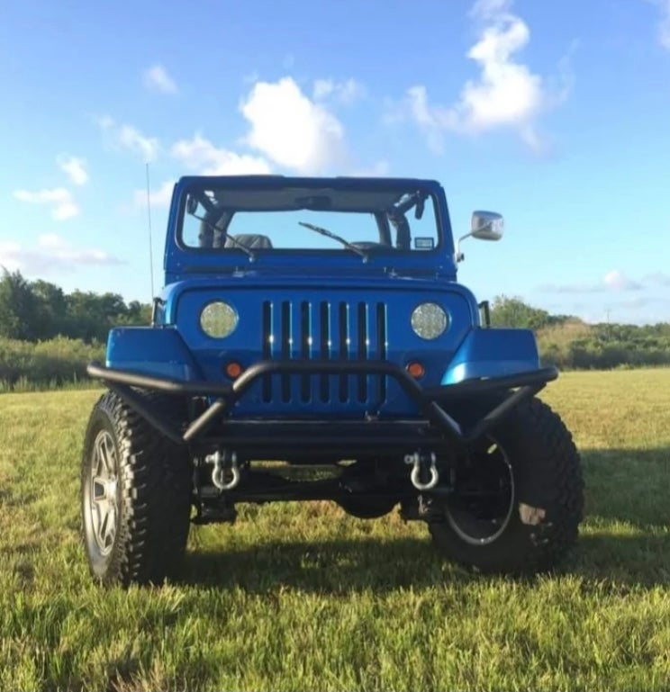 Do Jeep YJ owners ever mod their Jeep with Round headlights? | Jeep Wrangler  Forum