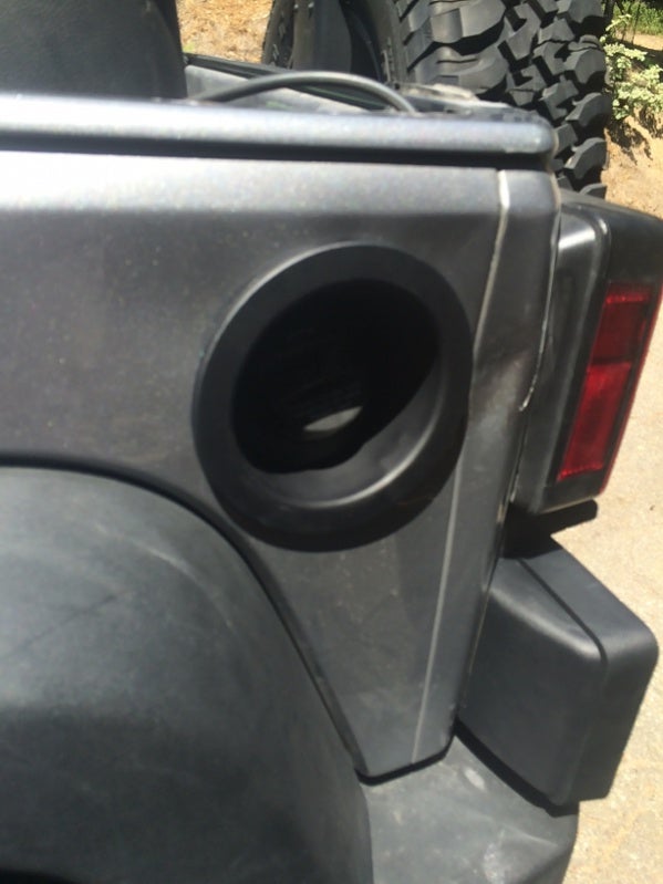 Rear quarter panel and fuel neck damage | Jeep Wrangler Forum