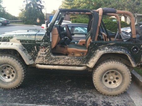 Anyone with a black soft top w/ tan interior? | Jeep Wrangler Forum