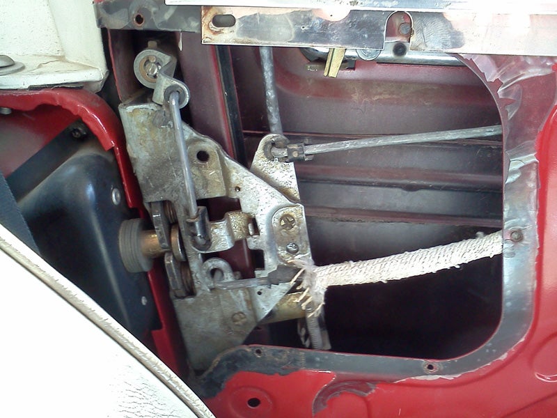 Door handle latch assembly help needed | Jeep Wrangler Forum