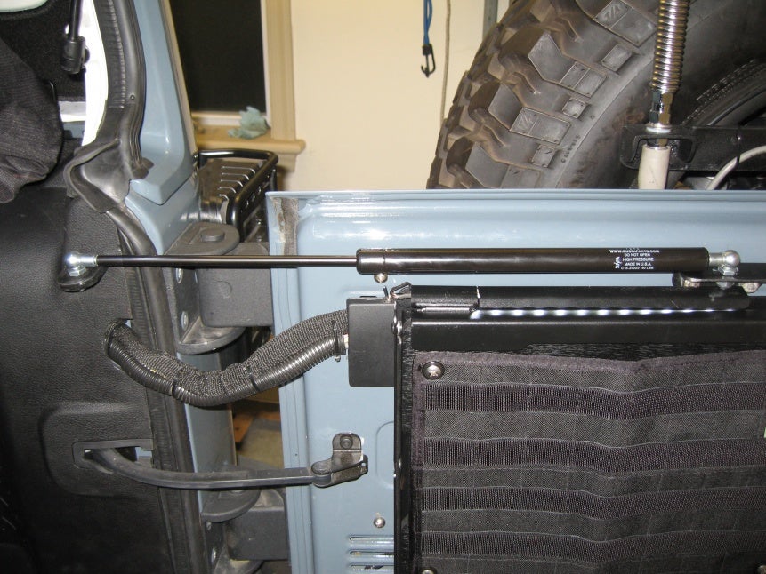 Broken Tailgate Check Strap | Jeep Wrangler Forum