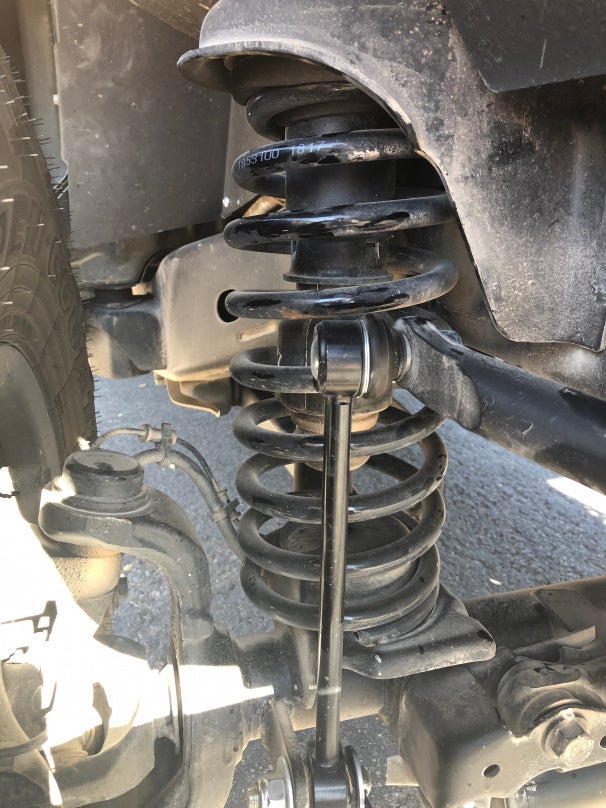 Loose front coil spring? | Jeep Wrangler Forum