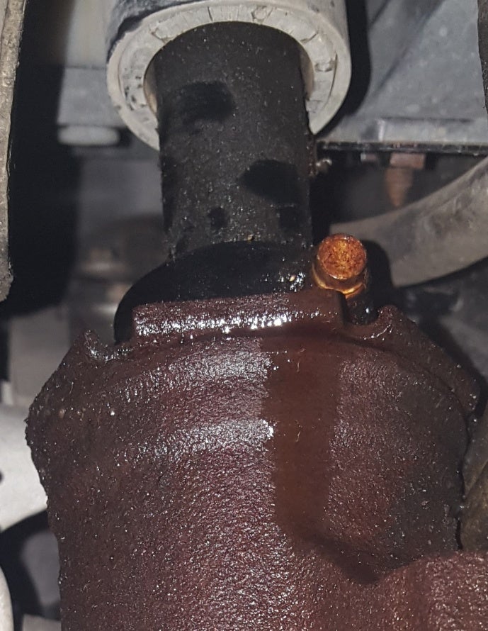 Steering box leak (what part is this?) | Jeep Wrangler Forum