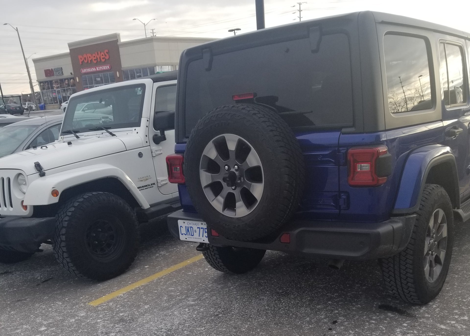 Jeeps parking beside other Jeeps!! | Page 159 | Jeep Wrangler Forum