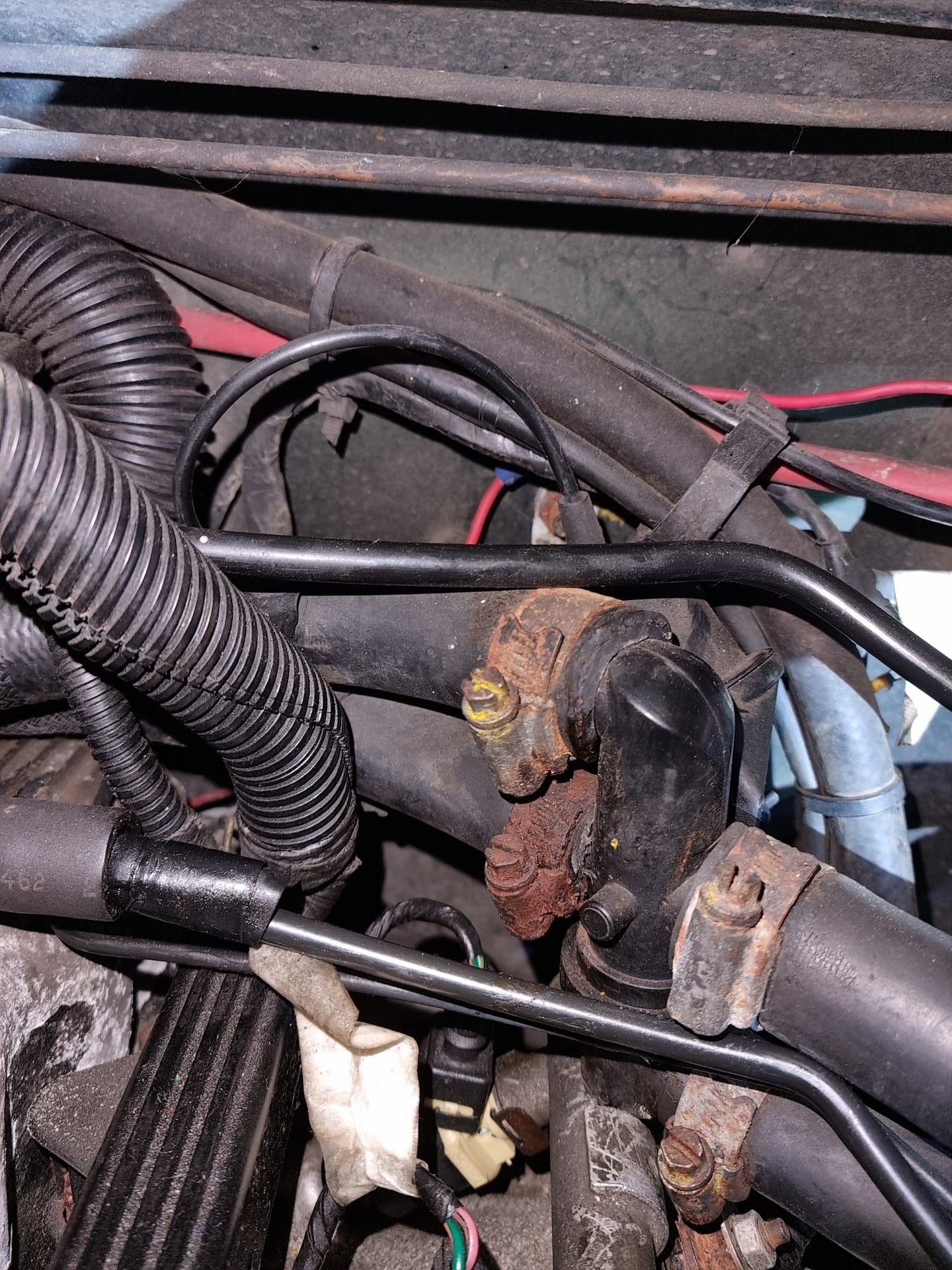 Whats this little gadget on the heater core hoses? | Jeep Wrangler Forum