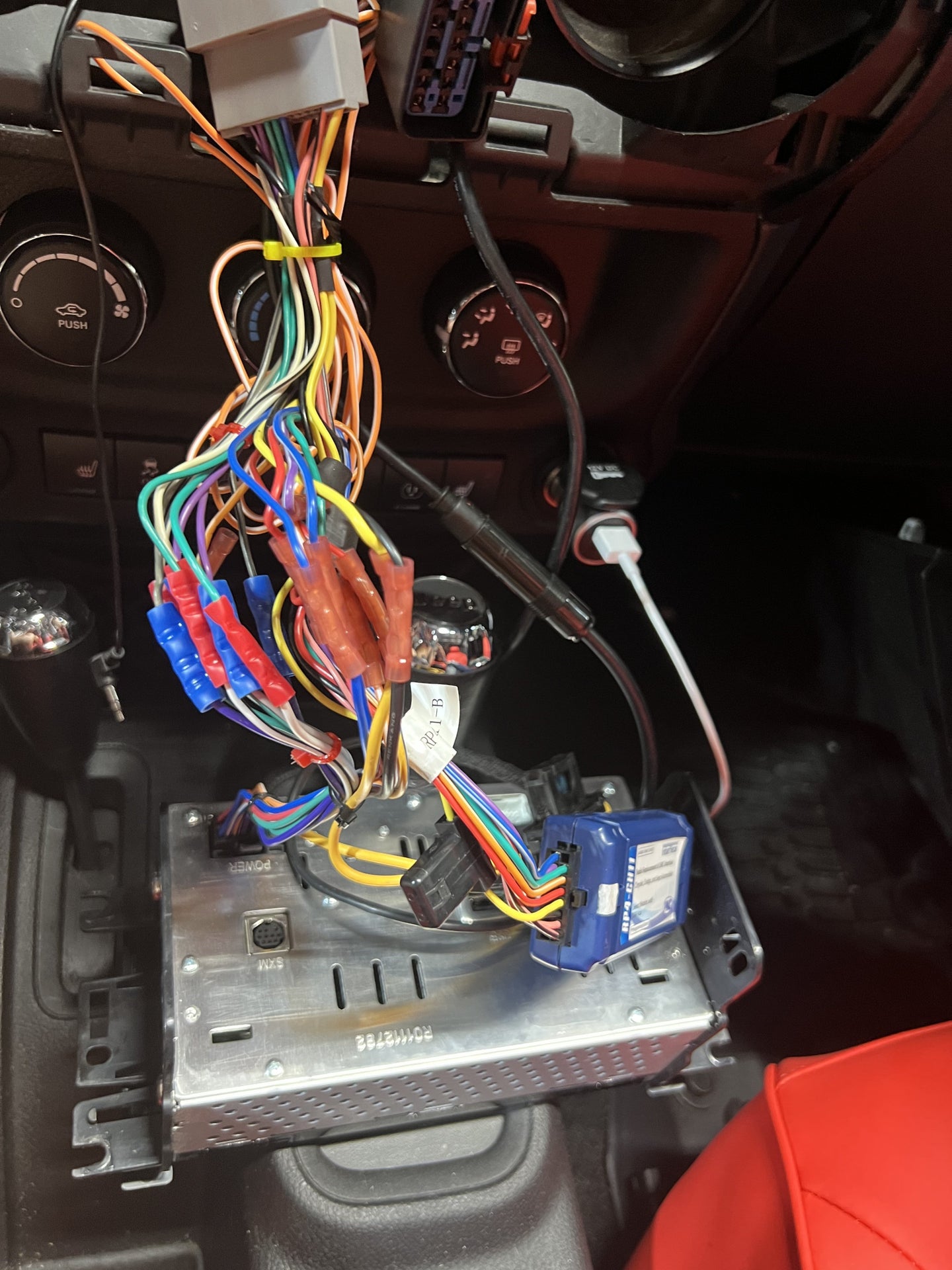 Jeep JK Stock Alpine stereo, no rear or sub speakers | Jeep Wrangler Forum