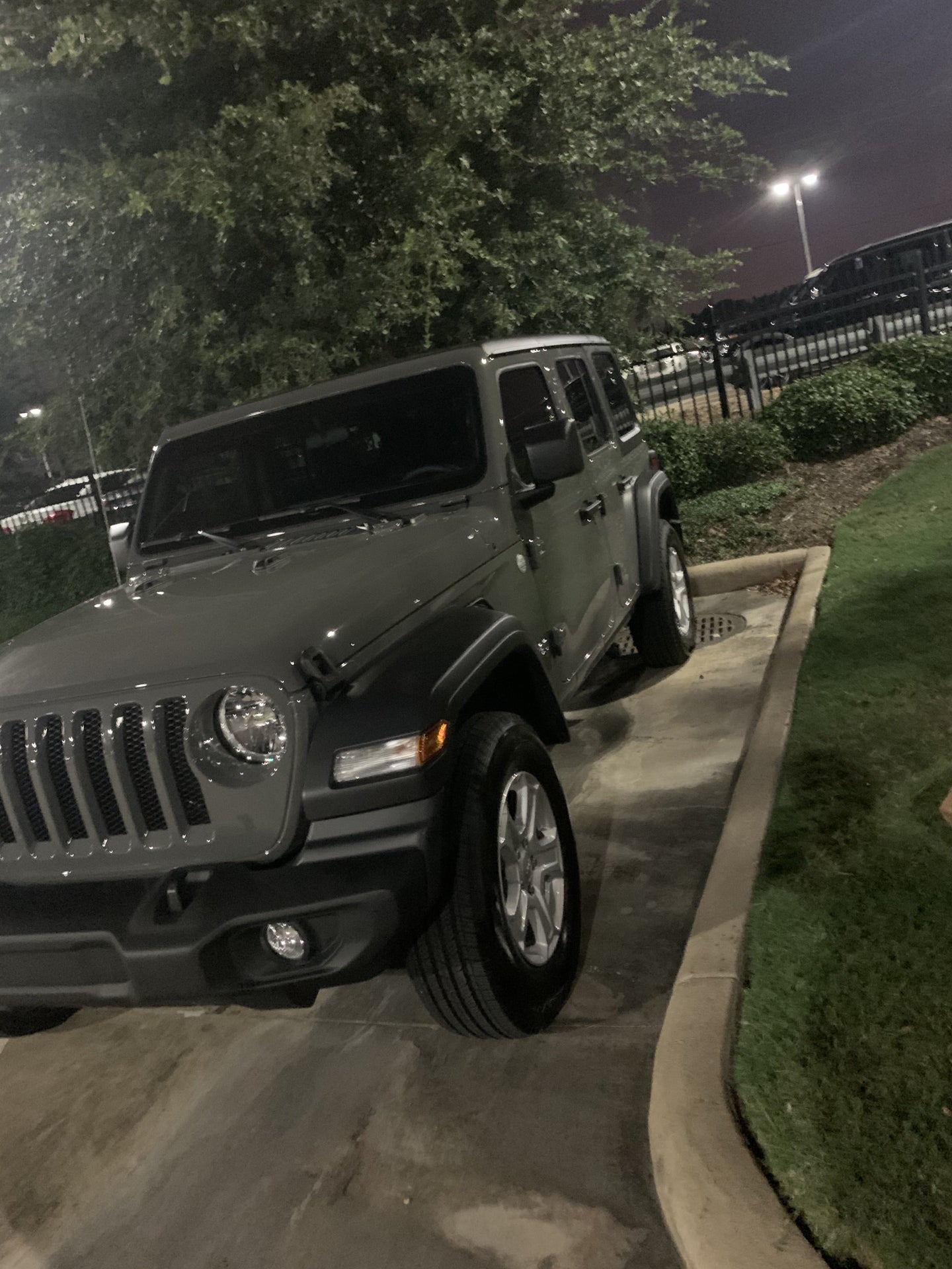 Tire size for stock height | Jeep Wrangler Forum