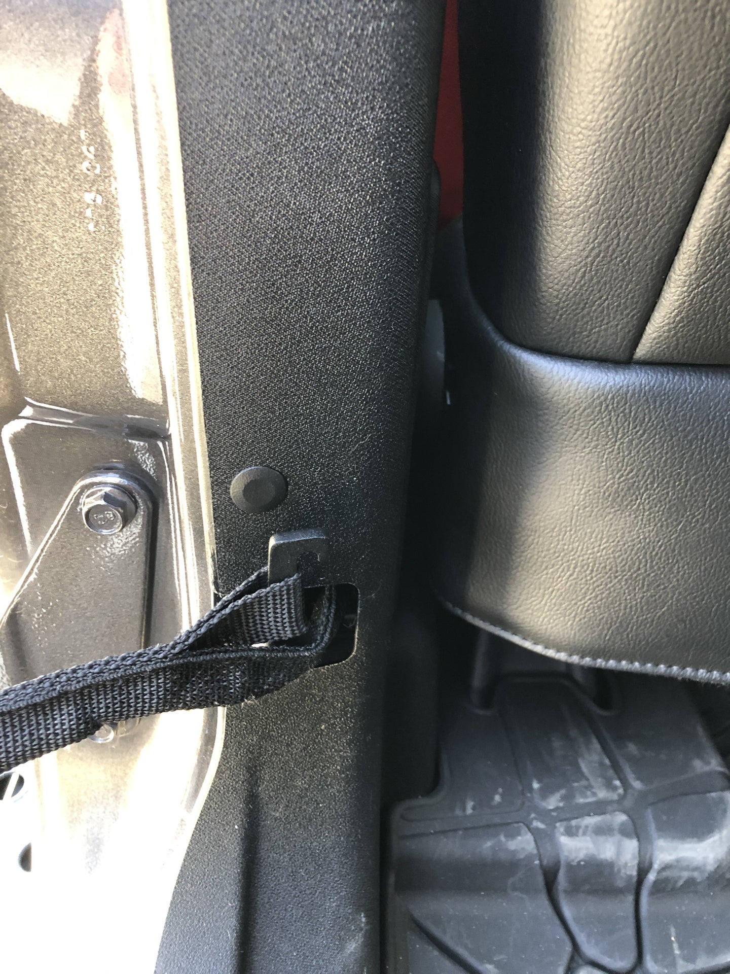 JKU Rear Door Strap Extension Brackets | Jeep Wrangler Forum